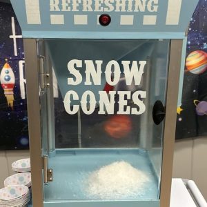 Snow cone machine